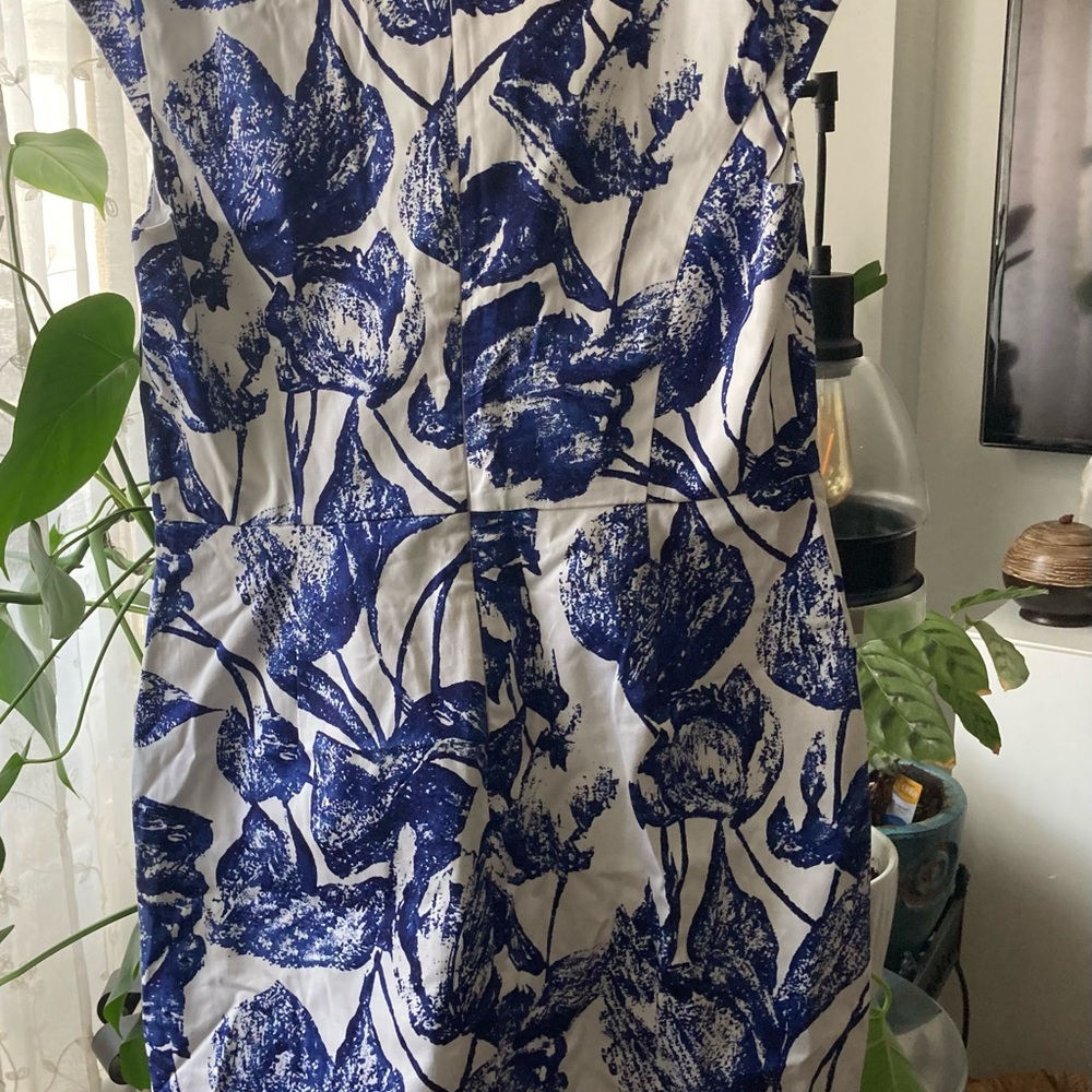 Ann Taylor Blue and White Floral Dress